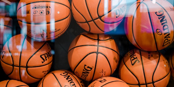 各参赛国家队集体合影及主力球员阵容展示